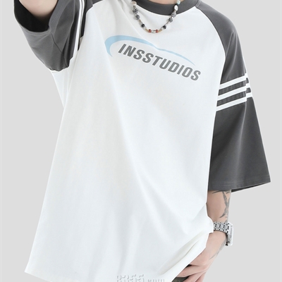 市场上装-T恤-电商T恤