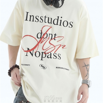 市场上装-T恤-电商T恤