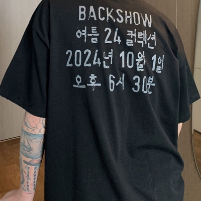 市场上装-T恤-电商T恤