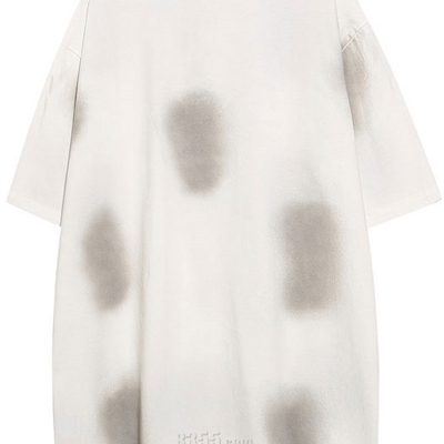 市场上装-T恤-电商T恤