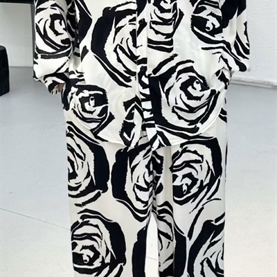 市场上装-套装-休闲套装