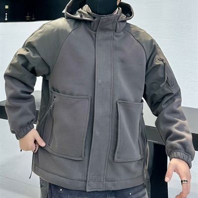 市场上装-夹克-休闲夹克