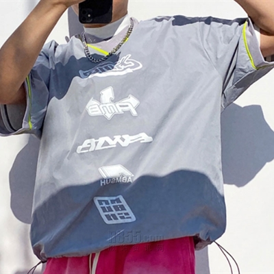 市场上装-T恤-电商T恤