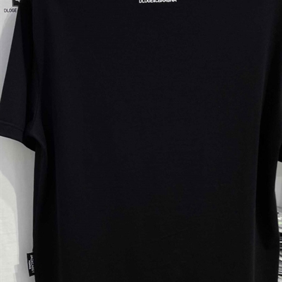 市场上装-T恤-欧货T恤