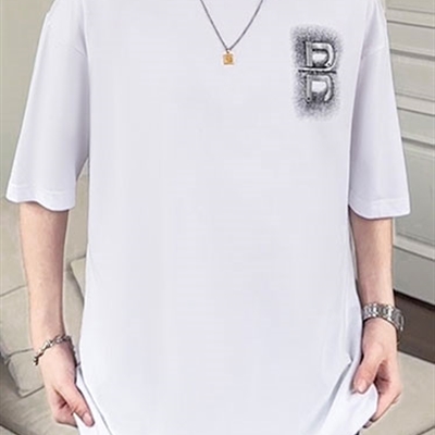 市场上装-T恤-欧货T恤