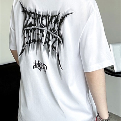 市场上装-T恤-欧货T恤