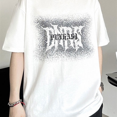 市场上装-T恤-欧货T恤