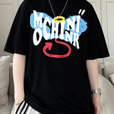 市场上装-T恤-电商T恤