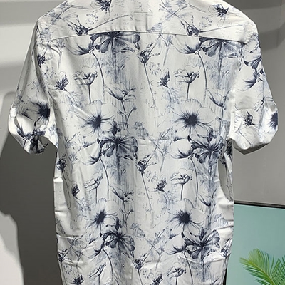 市场上装-衬衫-休闲衬衫