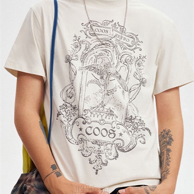 市场上装-T恤-电商T恤