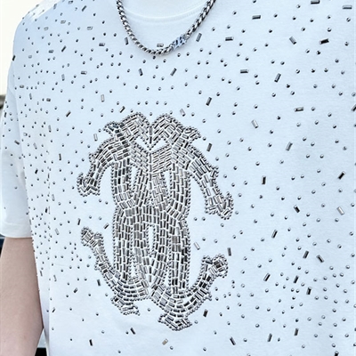 市场上装-T恤-欧货T恤