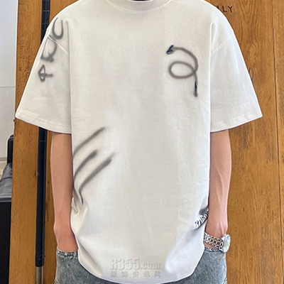 市场上装-T恤-休闲T恤