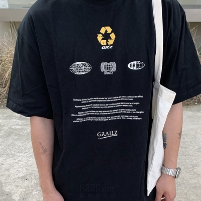 市场上装-T恤-电商T恤