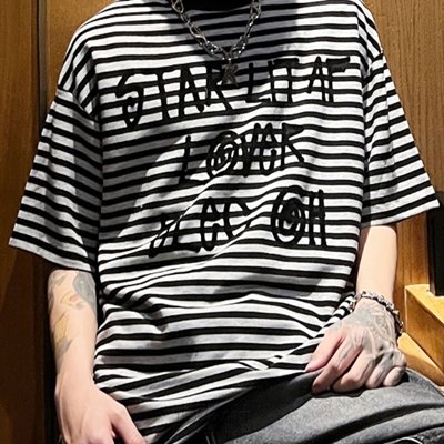 市场上装-T恤-电商T恤