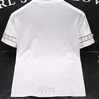 市场上装-T恤-欧货T恤