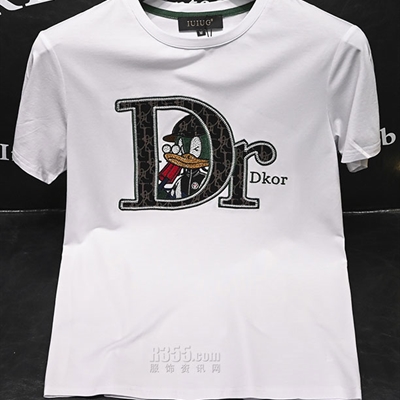 市场上装-T恤-欧货T恤