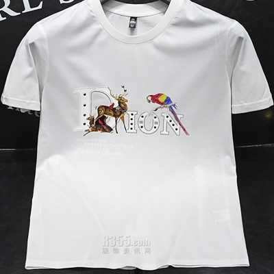 市场上装-T恤-欧货T恤