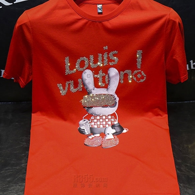 市场上装-T恤-欧货T恤