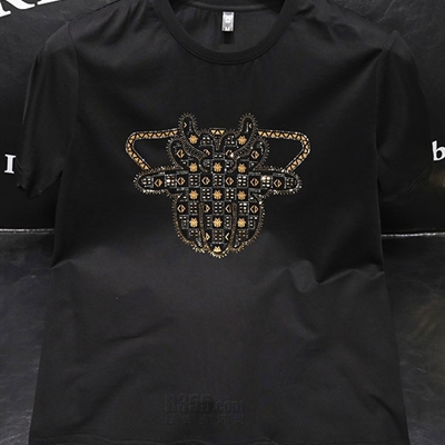 市场上装-T恤-欧货T恤