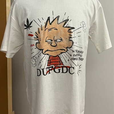 市场上装-T恤-电商T恤