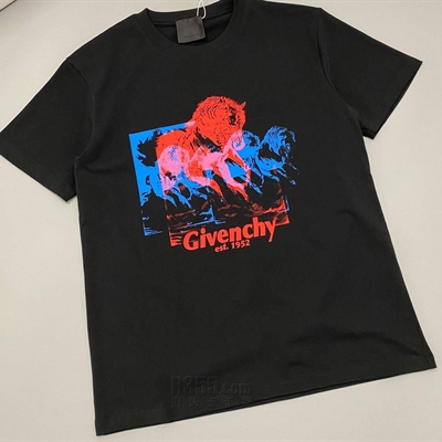 市场上装-T恤-欧货T恤