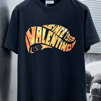 市场上装-T恤-欧货T恤