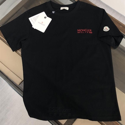 市场上装-T恤-欧货T恤