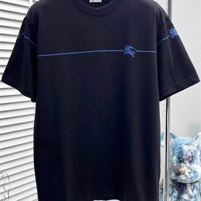 市场上装-T恤-欧货T恤