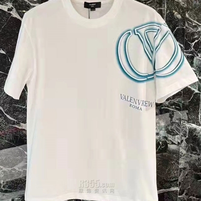 市场上装-T恤-欧货T恤