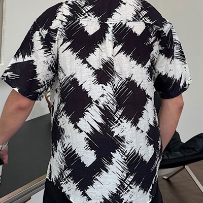 市场上装-衬衫-休闲衬衫