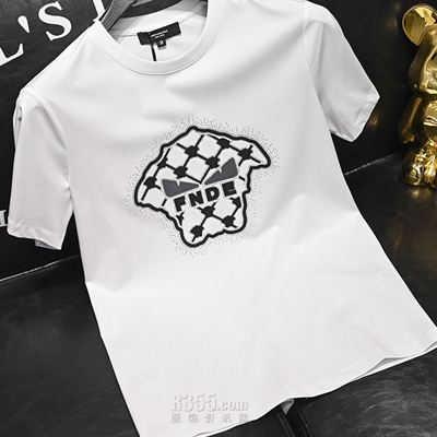 市场上装-T恤-欧货T恤