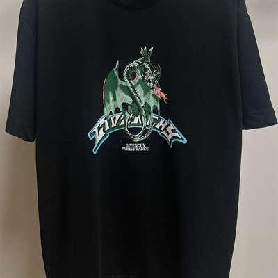 市场上装-T恤-欧货T恤