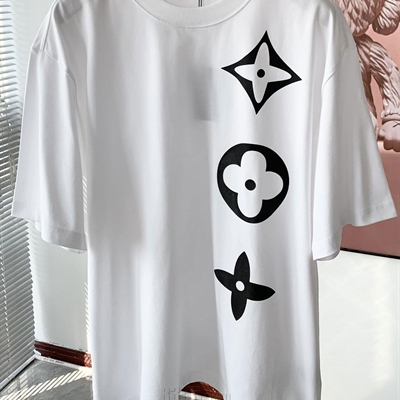 市场上装-T恤-欧货T恤