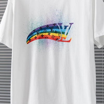 市场上装-T恤-欧货T恤