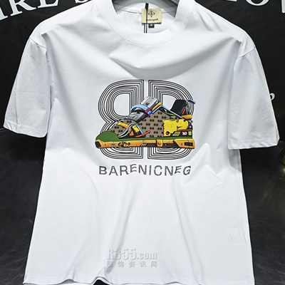 市场上装-T恤-欧货T恤