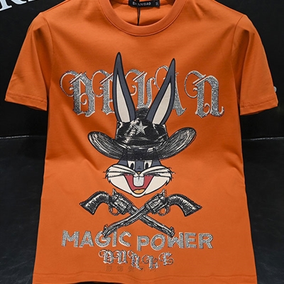 市场上装-T恤-欧货T恤