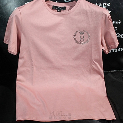 市场上装-T恤-欧货T恤