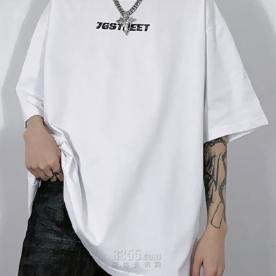 市场上装-T恤-电商T恤