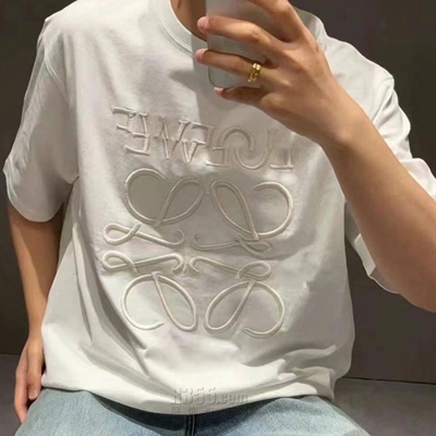 市场上装-T恤-欧货T恤