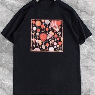 市场上装-T恤-欧货T恤