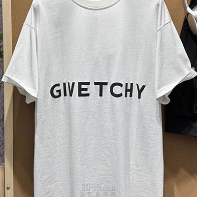 市场上装-T恤-欧货T恤