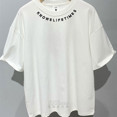 市场上装-T恤-休闲T恤