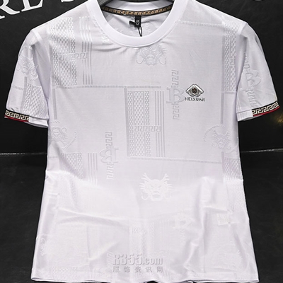 市场上装-T恤-欧货T恤