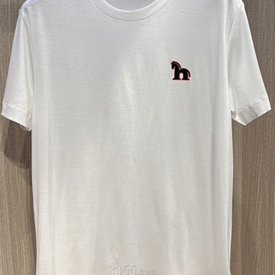 市场上装-T恤-欧货T恤