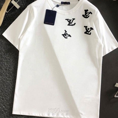 市场上装-T恤-欧货T恤