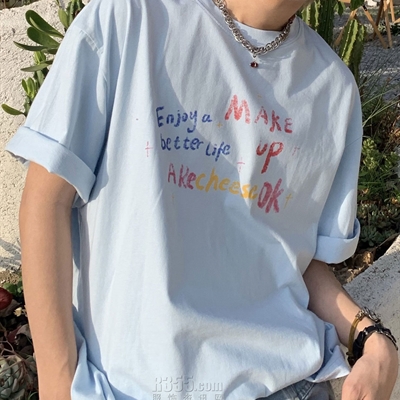 市场上装-T恤-电商T恤