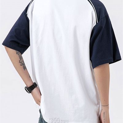 市场上装-T恤-电商T恤