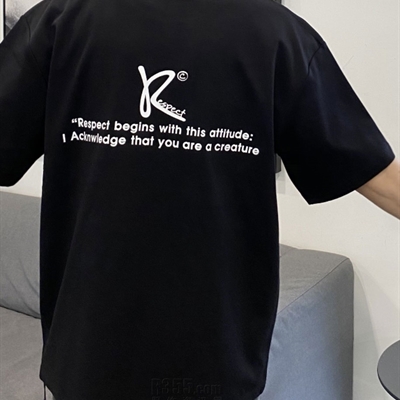 市场上装-T恤-电商T恤