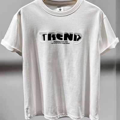 市场上装-T恤-休闲T恤