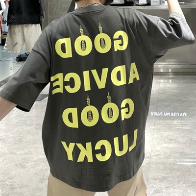 市场上装-T恤-休闲T恤